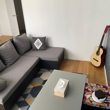 Smb Apartment Bezons Exterior photo
